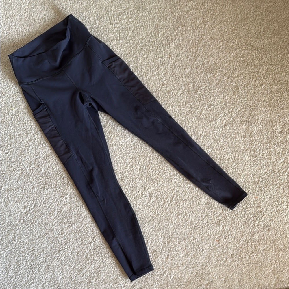 Dark Gray Fabletics High-Waisted Leggings size Small with mesh pockets